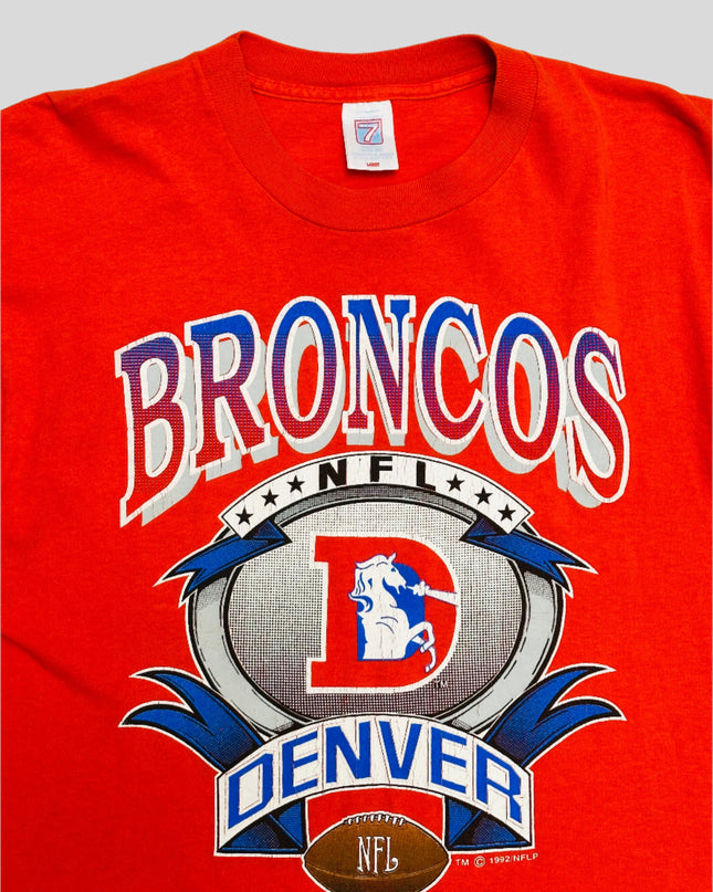 Vintage Denver Broncos T-Shirt | NFL Official Merchandise