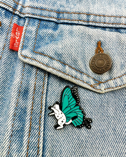 Cat Butterfly II Pin - Whimsical Accessory for Cat Lovers
