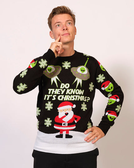 Alien Christmas Sweater - Festive and Fun