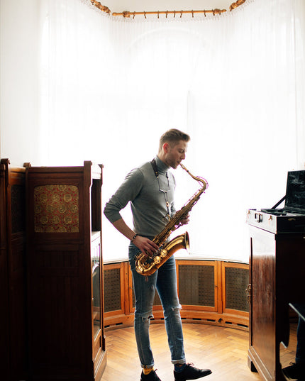 Samling af sjove sokker med musiknoter fra Many Mornings