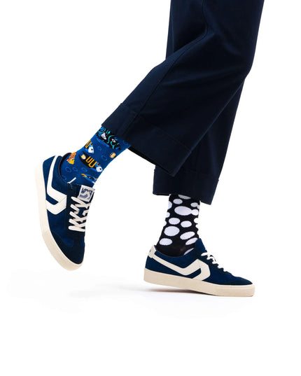 Many Mornings Zokni - Tropical Fish Socks for the Family