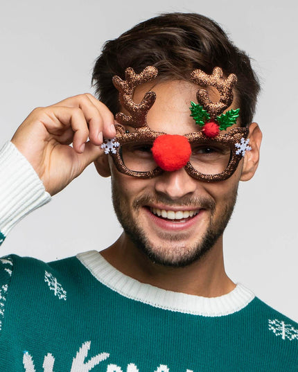 Shiny Reindeer Glasses for Holiday Celebrations