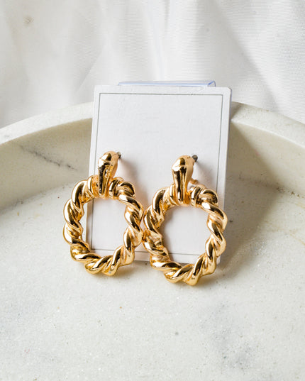 Round Gold Twisted Earrings