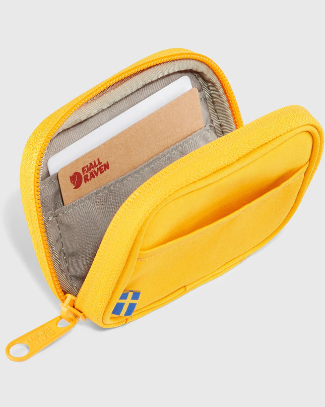 Fjallraven Kanken Card Wallet in Frost Green