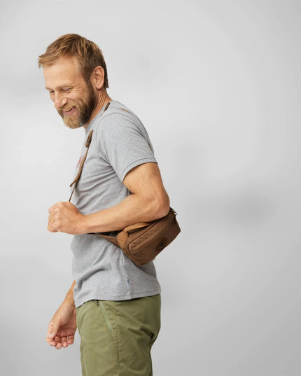 Fjallraven Kanken No. 2 Hip Pack in Hazel Brown