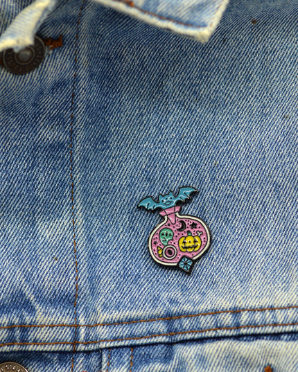 Pin Fascinante - Accesorio de Halloween de Edición Limitada