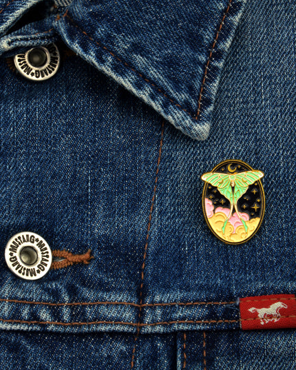 Badge - Night Moth VII