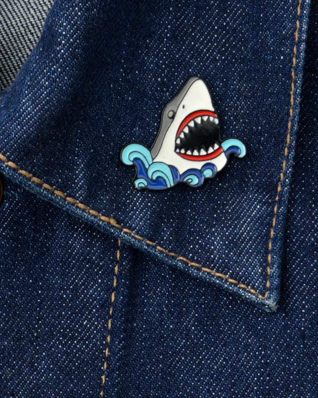 Bitey Shark Brooch - Fun Ocean-Themed Accessory