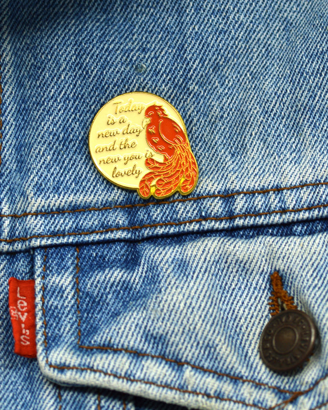 Pin de Nuevo Tú de Esmalte