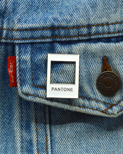 Badge - Pantone Color