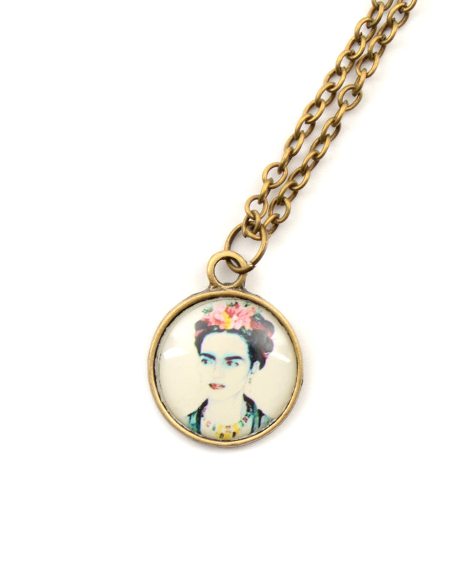 Medium Frida II Picture Necklace