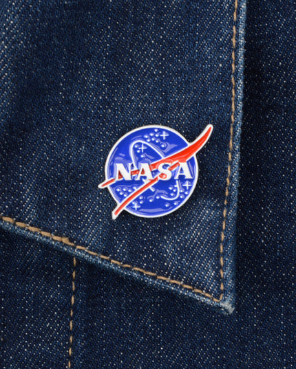 NASA II Pin de Pascua