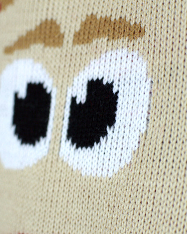 Juletrøje til familie med rød rensdyr og sne