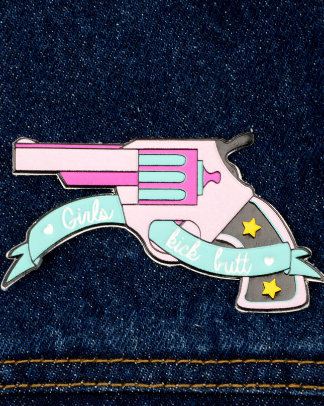 Girls Kick Butt klistermærke