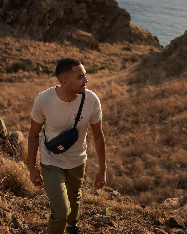 Fjallraven Ulvö Riñonera Mediana en Negro
