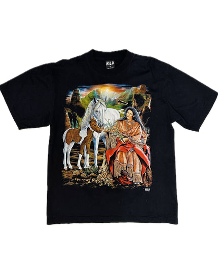 Camiseta Vintage Mujer India Alimentando Potro para Todos