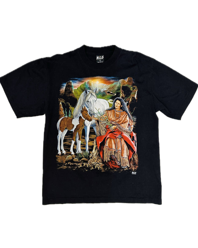 Camiseta Vintage Mujer India Alimentando Potro para Todos