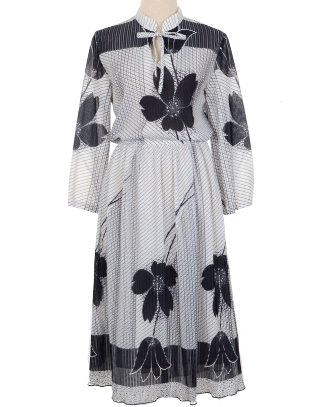 Vintage Dress - Pleated