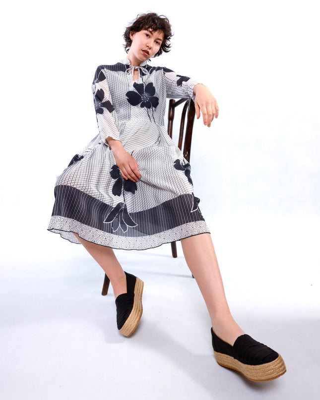 Vintage Dress - Pleated