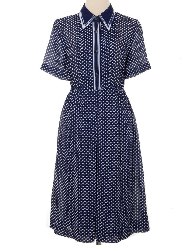 Vintage Dress - Pearly | Versatile for Christmas and Halloween