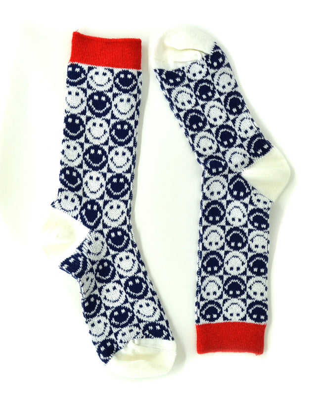 Fun Christmas Socks - Smiley Pepita Design